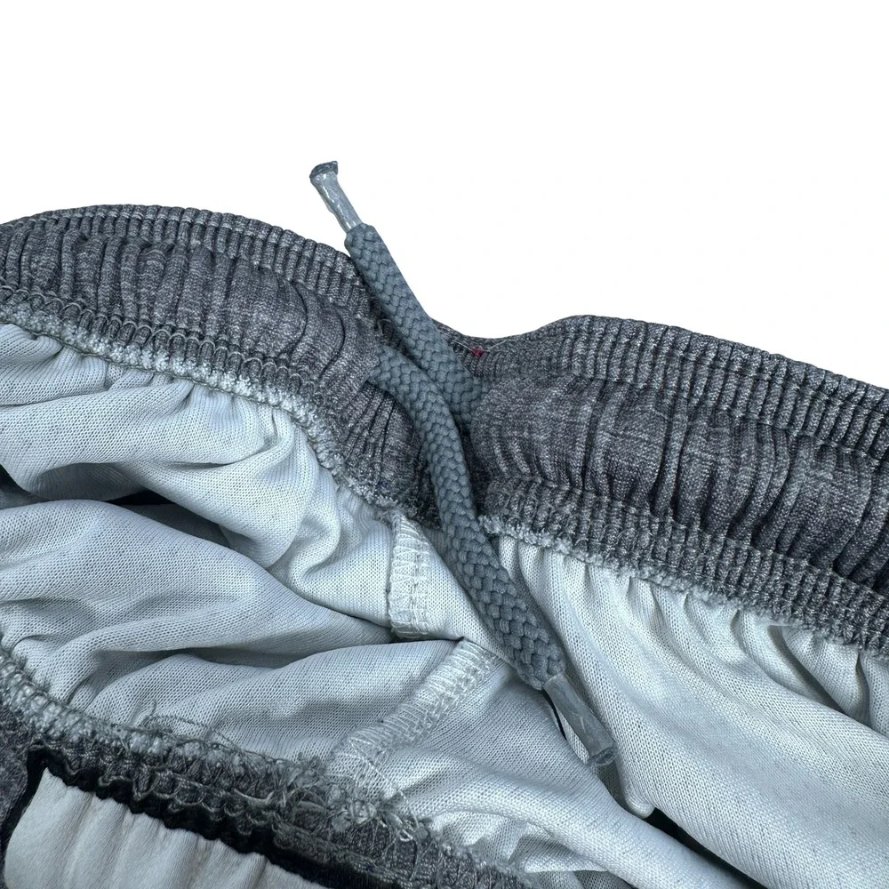Nike **minor discoloration
